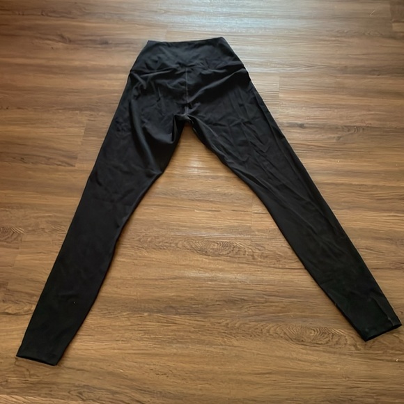 Everlane Colombo, Sri Lanka Women Leggings Size Small NWT - Picture 3 of 3